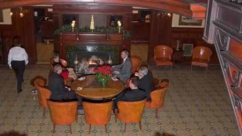 The Squantum Association