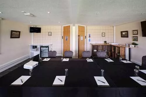 Paddock Suite 8 at Warwick Racecourse