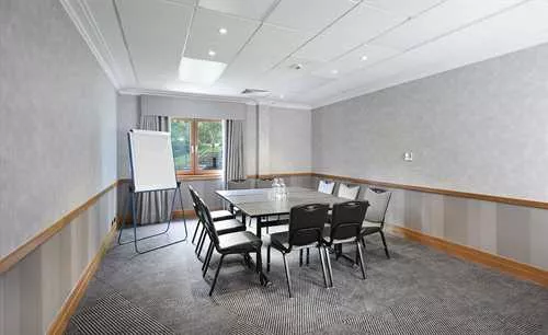 Avon Suite 1 room hire layout at DoubleTree by Hilton Hotel Southampton