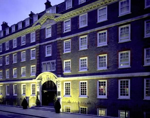 Fitzrovia Hotel