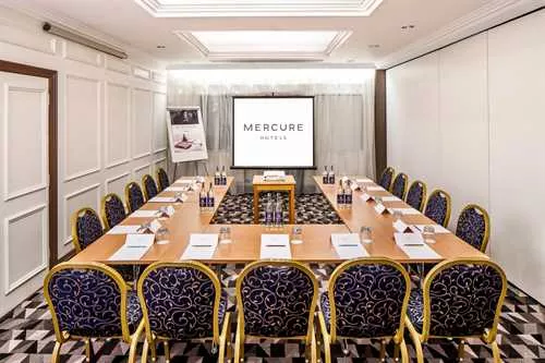 Lakeside 3 at Mercure Swansea