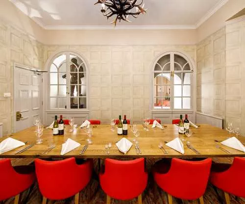 Library at Mercure Bristol North, The Grange Hotel