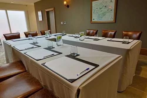 Turner Suite 1 room hire layout at Arley House & Gardens