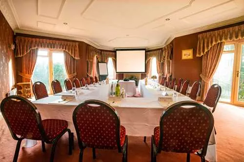Douglas Suite