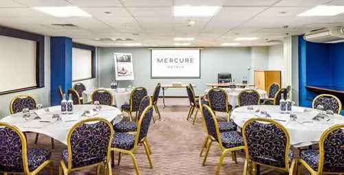 Summit Suite at Mercure Swansea