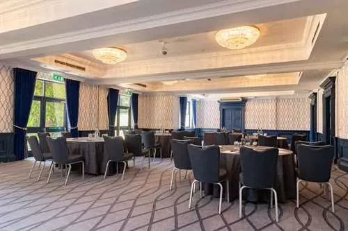 Dorian Room at Pendley Manor Hotel
