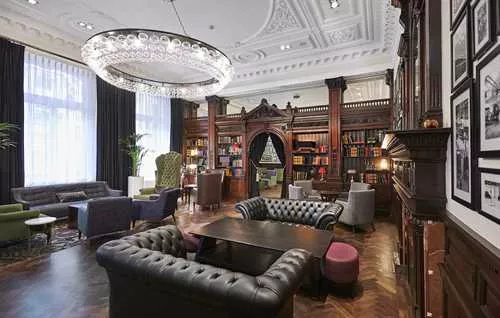 Library Lounge at DoubleTree by Hilton Liverpool
