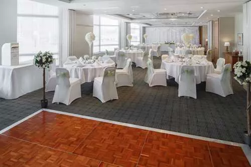 Eton Suite at Holiday Inn Basingstoke