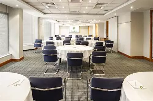 Eton 3 at Holiday Inn Basingstoke