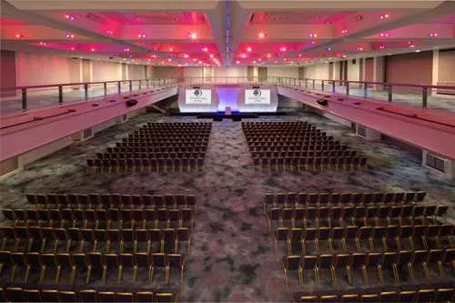 Oxford 1 room hire layout at DoubleTree by Hilton Brighton Metropole