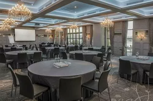 Cavendish at De Vere Latimer Estate