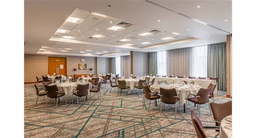 Crowne Plaza Reading East, Reading Christmas Parties 2024