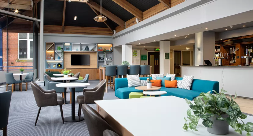Holiday Inn Bolton Centre - Cloisters