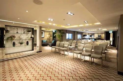 Crown Suite