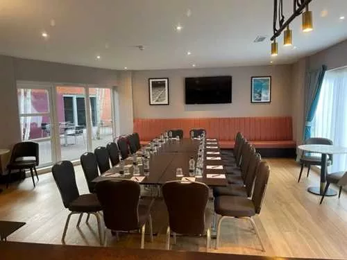 Marlow Suite at Crowne Plaza Marlow