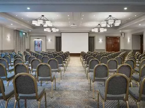 Cambridge Suite 1 room hire layout at Delta Hotels by Marriott Huntingdon