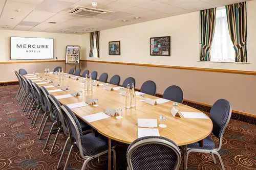 The Broker Suite at Mercure Glasgow City Hotel