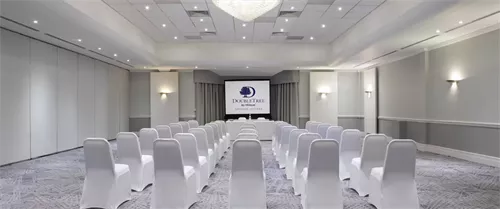 Dupont 1 1 room hire layout at Doubletree by Hilton London Elstree