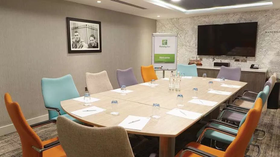 Gallagher at Holiday Inn Manchester City Centre in Manchester