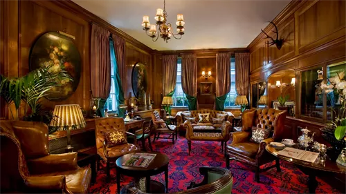 Library at The Chesterfield Mayfair