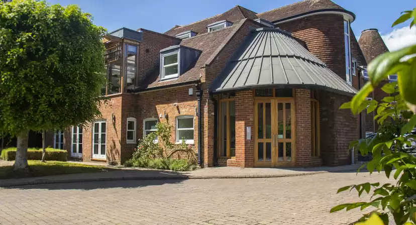Cheyenne House Business Centre