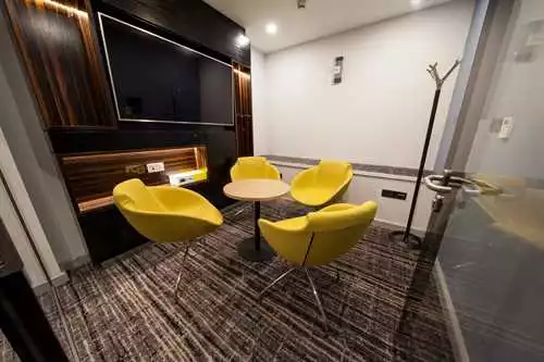 Evolve 1 room hire layout at The BCEC at the Holiday Inn Birmingham City Centre