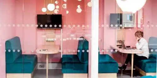 Meeting Pod  1 room hire layout at