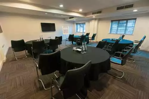 Elms Suite 1 room hire layout at