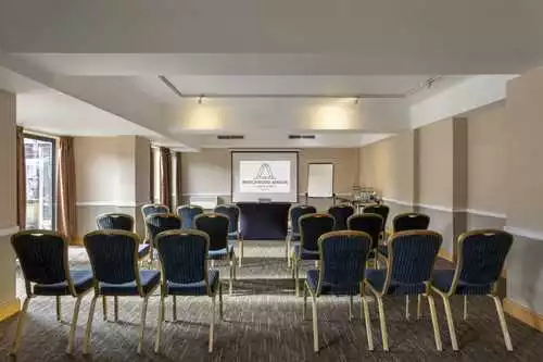 Maidstone Suite 1 room hire layout at