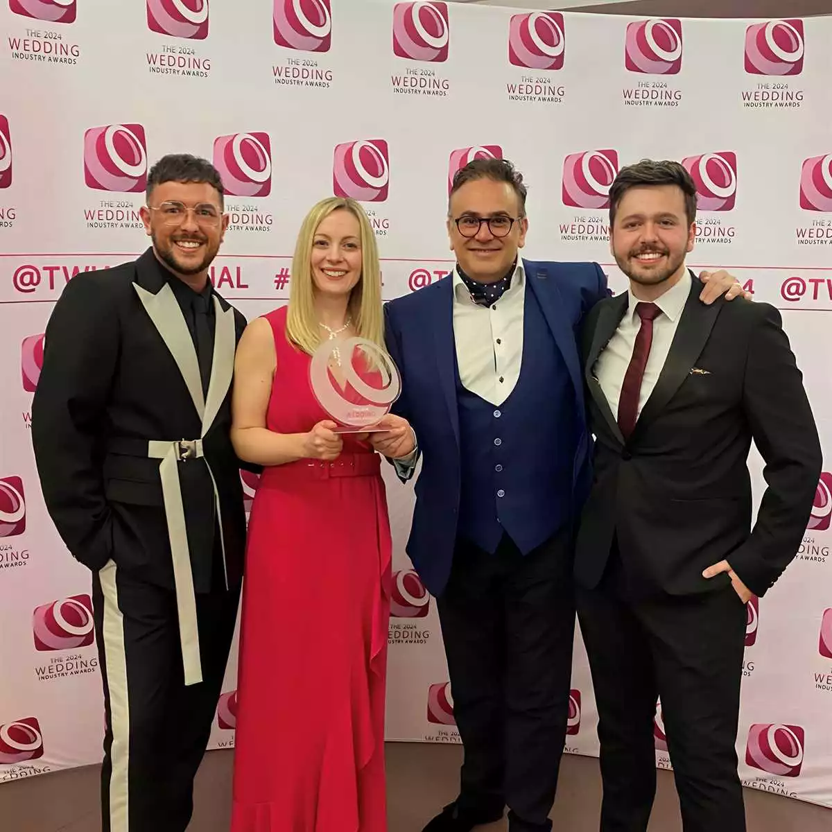 Manor by the Lake Celebrates Prestigious National Award Win at The Wedding Industry Awards 