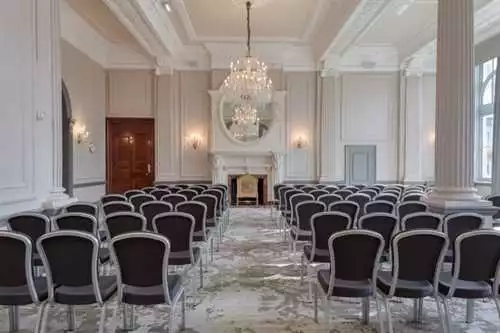 Reading Room 1 room hire layout at