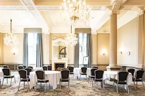 Drawing Room 1 room hire layout at