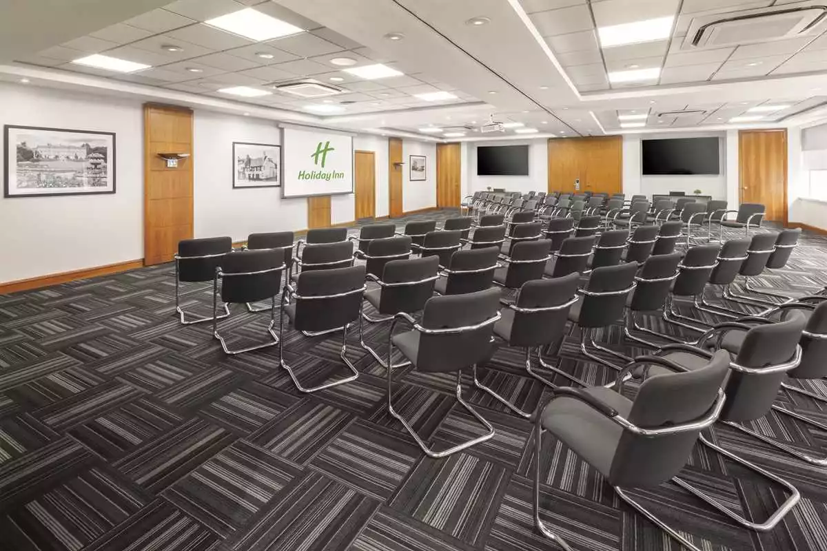 The Redgrave Suite Hire, Holiday Inn High Wycombe M40 Jct 4 | Event