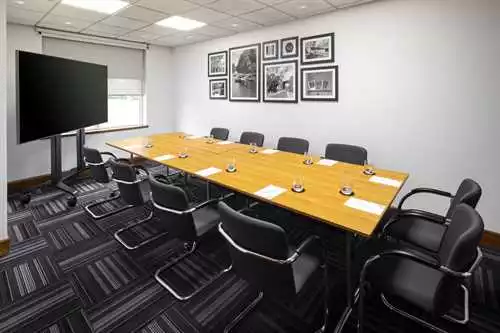 Hughenden 1 room hire layout at