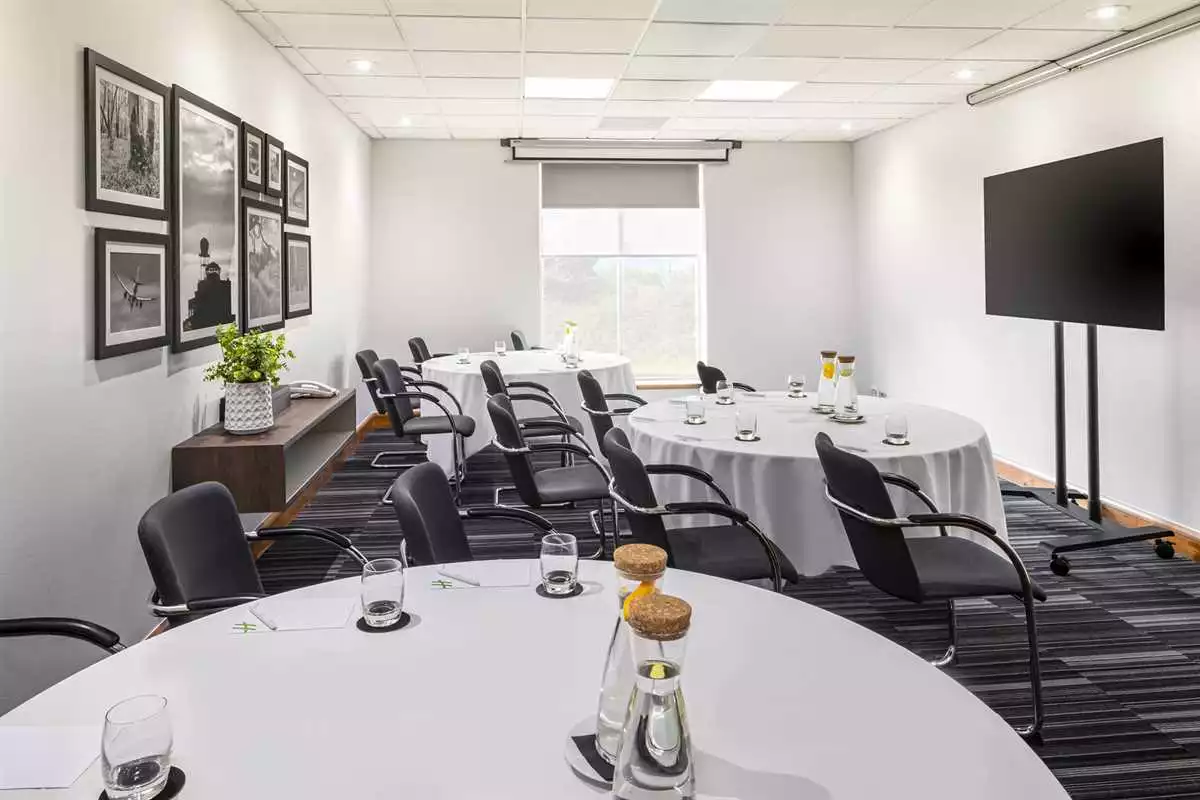 Armstrong Suite at Holiday Inn London - Gatwick Airport  in Crawley