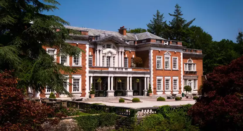 Eaves Hall Country Hotel