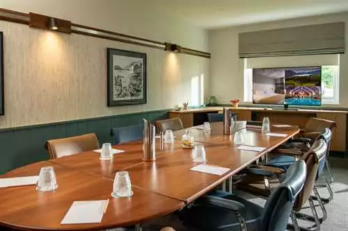 North Lakes Hotel & Spa