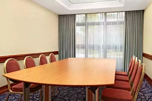 Frankfurt 1 room hire layout at Sheraton Skyline Hotel London Heathrow