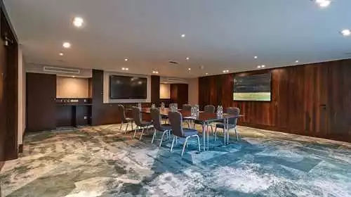 Creative Meeting Space at Crowne Plaza Marlow