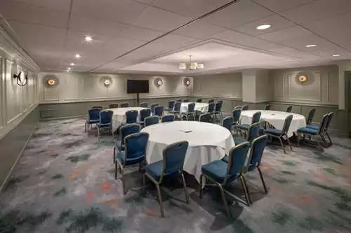 Osborne at DoubleTree by Hilton Brighton Metropole