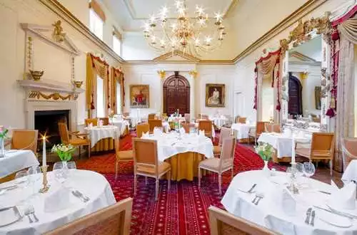 Salon Room 1 room hire layout at