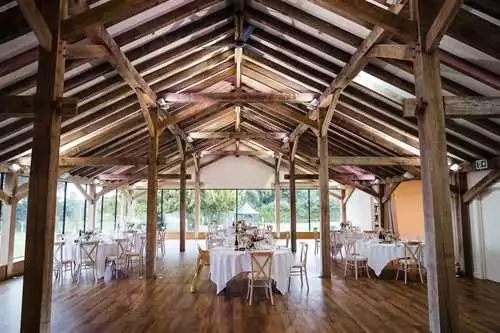 Oak Barn 1 room hire layout at