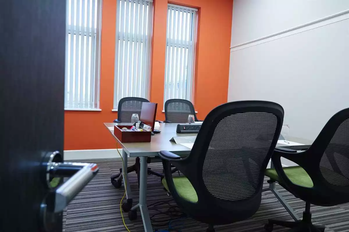 Syndicate Rooms 1-16 at Wychwood Park Hotel in Crewe