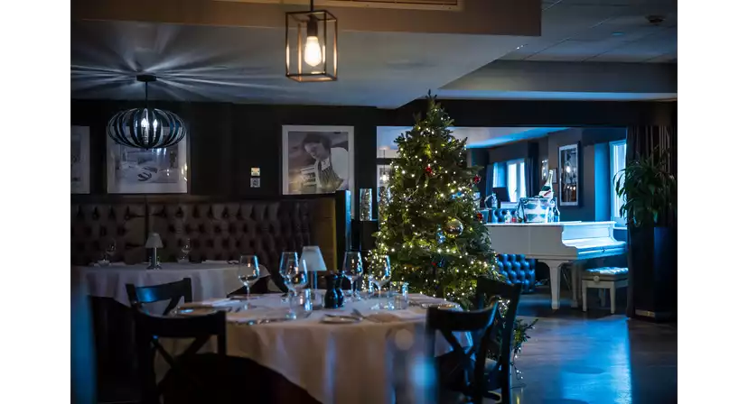 DoubleTree by Hilton Cadbury House Christmas Parties 2025