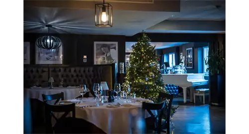 DoubleTree by Hilton Cadbury House Christmas Parties 2025
