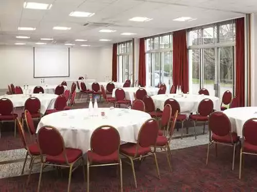Kent 1 room hire layout at Mercure Northampton Town Centre