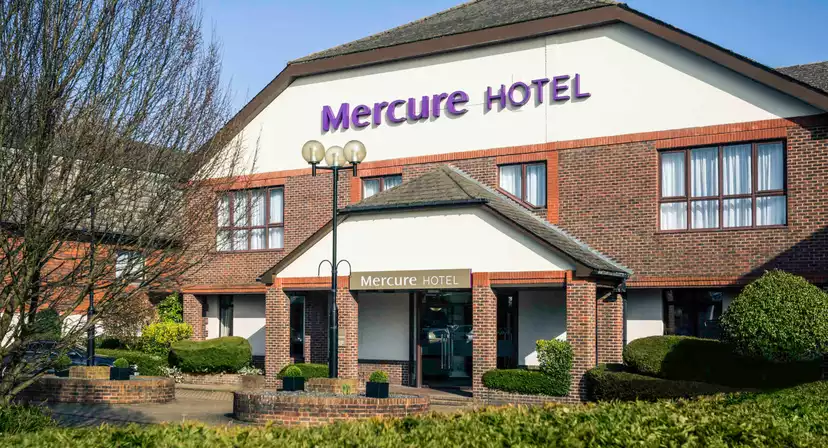 Mercure Dartford Brands Hatch Hotel and Spa Christmas Parties 2024