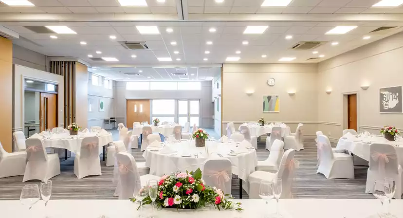 Holiday Inn Farnborough Christmas Parties 2024