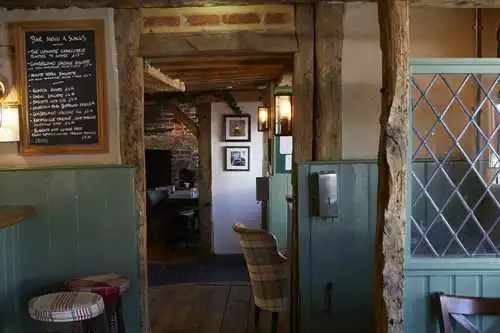 Bar/Brasserie 1 room hire layout at The Sun Inn Chobham