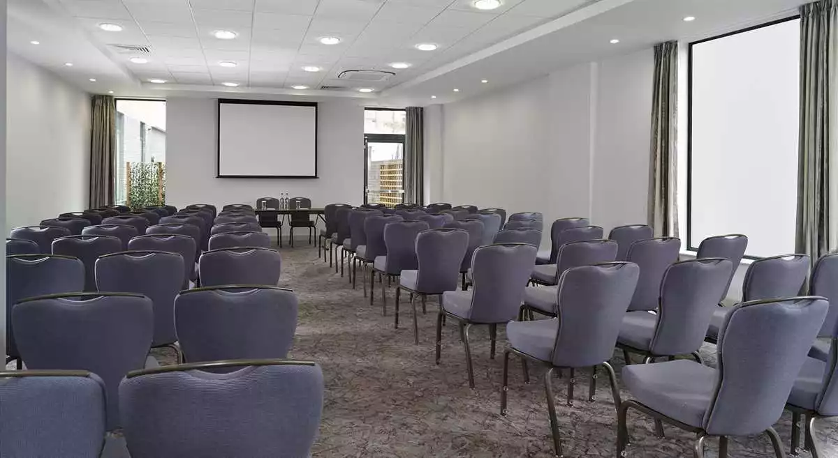 Claremont Suite at DoubleTree by Hilton London Angel Kings Cross in Islington
